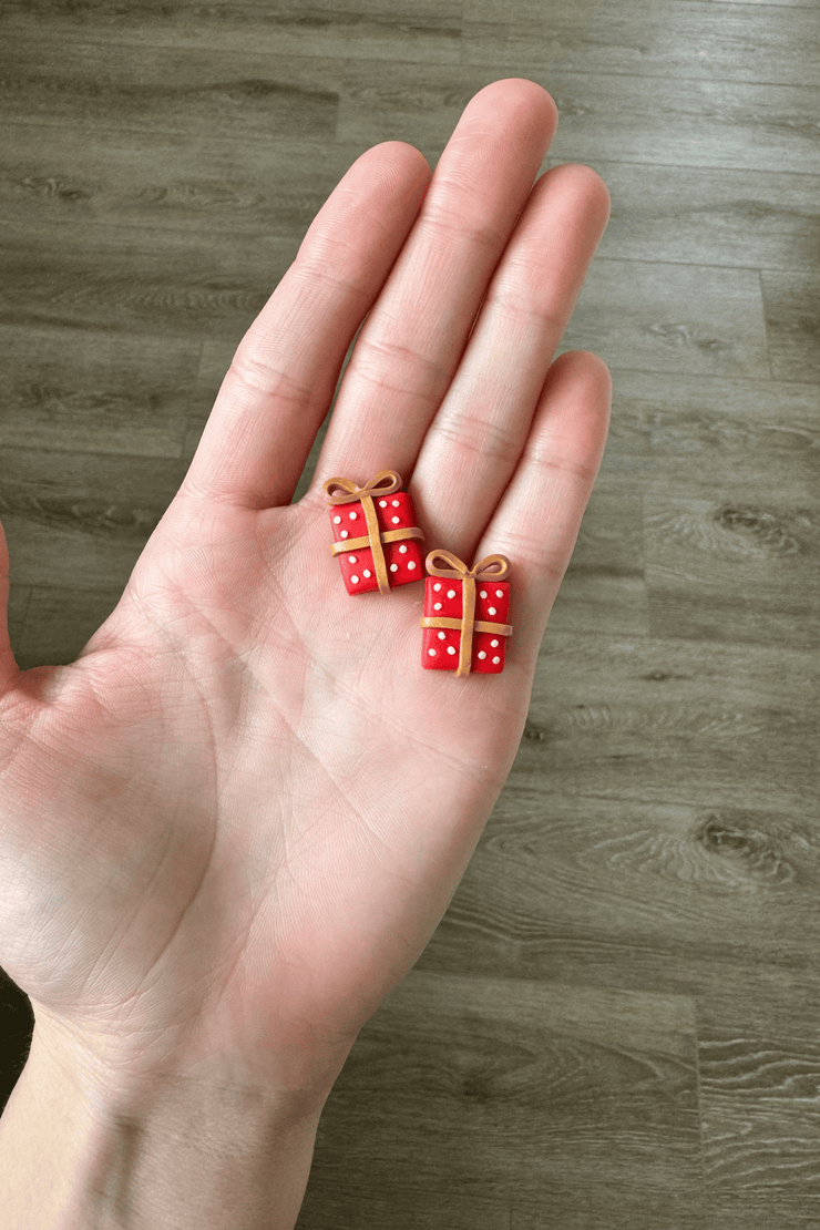 Present Christmas Earrings